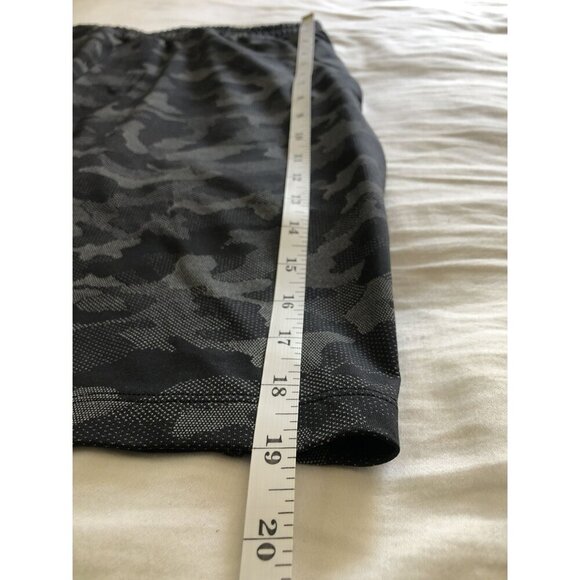 Lululemon Men's Pace Breaker Lined 9" Short M Black Camo Running Athleisure Gym - Picture 10 of 10